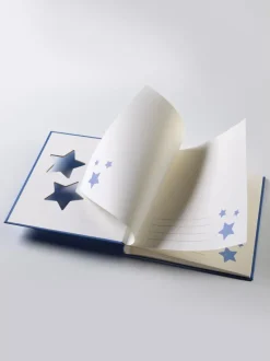 Estrella Babyalbum Blå - 28x30,5 cm (50 Hvide sider / 25 blade)