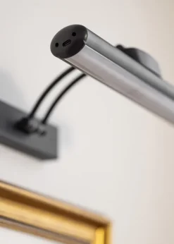 KAILA Gleam Batteridrevet Tavelbelysning 32 cm - Sort