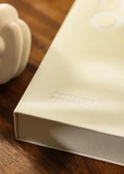 KAILA HAU'OLI - Coffee Table Photo Album (60 Sorte Sider / 30 Blade)