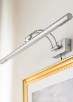 KAILA Lumos Billedbelysning 68 cm - Sølv