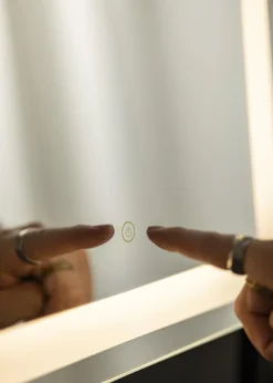 KAILA Makeupspejl III Hvid - 45x60 cm