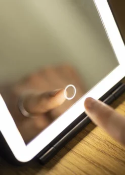 KAILA Makeupspejl Travel LED Genopladelig Sort 14x20 cm