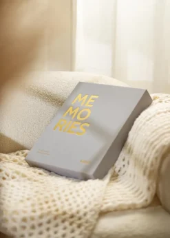 KAILA MEMORIES Grey - Coffee Table Photo Album (60 Sorte Sider / 30 Blade)
