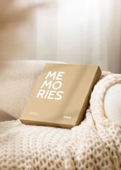 KAILA MEMORIES Vanilla - Coffee Table Photo Album (60 Sorte Sidor)