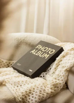 KAILA PHOTO ALBUM Black - Coffee Table Photo Album (60 Sorte Sider / 30 Blade)