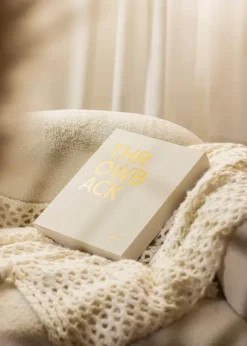 KAILA THROWBACK Cream - Coffee Table Photo Album (60 Sorte Sider / 30 Blade)