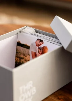 KAILA THROWBACK Fotoboks (700 billeder i 10x15 cm) - Grå