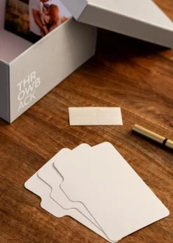 KAILA THROWBACK Fotoboks (700 billeder i 10x15 cm) - Grå