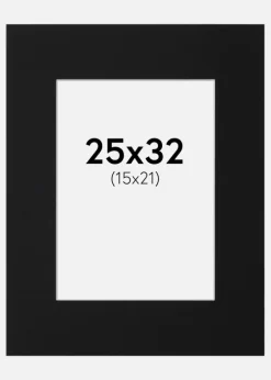 Passepartout Sort Standard (Hvid kerne) 25x32 cm (15x21)