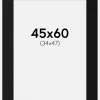 Passepartout Sort Standard (Hvid kerne) 45x60 cm (34x47)