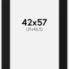 Passepartout Sort Standard (Hvid kerne) 42x57 cm (31x46,5)