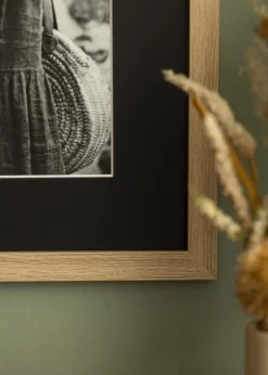 Passepartout Sort Standard (Hvid kerne) 70x70 cm (59,96x59,96)