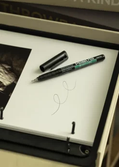 Pentel NMF50-A - Sort albumpen - 0,4 mm