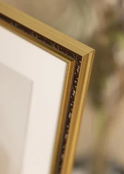 Ramme Abisko Guld 45x60 cm - Passepartout Hvid 30x45 cm