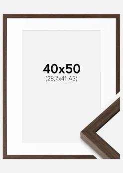 Ramme Ares Valnød 40x50 cm - Passepartout Hvid 29,7x42 cm