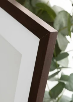 Ramme BGA Classic Valnød 60x80 cm - Passepartout Hvid 49,3x68,5 cm