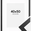 Ramme Black Wood 40x50 cm - Passepartout Hvid 27,5x37 cm