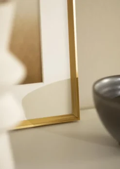 Ramme Desire Guld 30x40 cm - Passepartout Hvid 8x12 inches