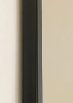 Ramme Desire Sort 40x50 cm - Passepartout Hvid 27,5x37 cm