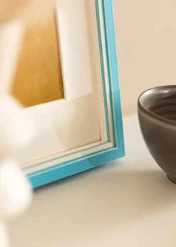 Ramme Diana Lyseblå 18x24 cm - Passepartout Hvid 13x17 cm