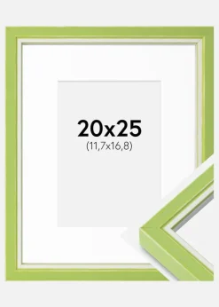 Ramme Diana lysegrøn 20x25 cm - Passepartout Hvid 5x7 inches
