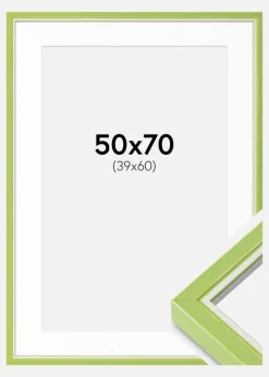 Ramme Diana Lysegrøn 50x70 cm - Passepartout Hvid 40x61 cm