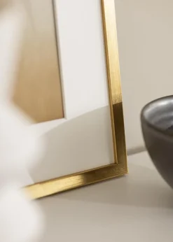 Ramme Edsbyn Akrylglas Guld 12x16 inches (30,48x40,64 cm)