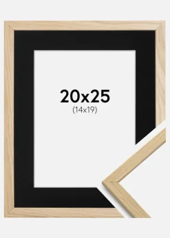 Ramme Edsbyn Eg 20x25 cm - Passepartout Sort 15x20 cm