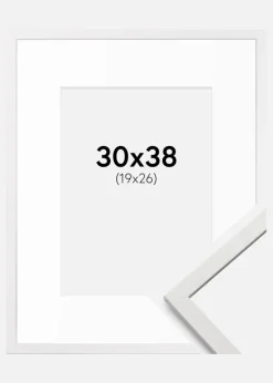 Ramme Edsbyn Hvid 30x38 cm - Passepartout Hvid 20x27 cm