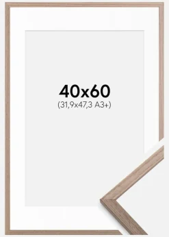 Ramme Edsbyn Lys Valnød 40x60 cm - Passepartout Hvid 32,9x48,3 cm (A3+)