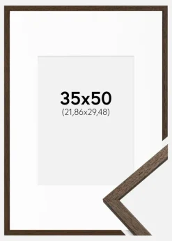 Ramme Edsbyn Valnød 35x50 cm - Passepartout Hvid 9x12 inches