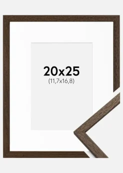 Ramme Edsbyn Valnød 20x25 cm - Passepartout Hvid 5x7 inches