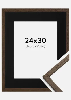 Ramme Edsbyn Valnød 24x30 cm - Passepartout Sort 7x9 inches