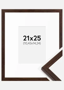 Ramme Edsbyn Valnød 21x25 cm - Passepartout Hvid 4,5x6 inches