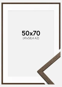 Ramme Edsbyn Valnød 50x70 cm - Passepartout Hvid 42x59,4 cm (A2)