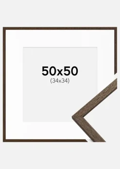 Ramme Edsbyn Valnød 50x50 cm - Passepartout Hvid 35x35 cm