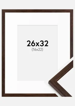 Ramme Edsbyn Valnød 26x32 cm - Passepartout Hvid 17x23 cm