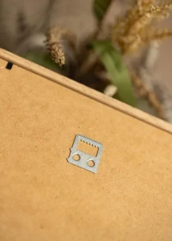 Ramme Edsbyn Valnød 34x44 cm - Passepartout Hvid 26x36 cm