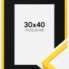 Ramme E-Line Gul 30x40 cm - Passepartout Sort 8x12 inches