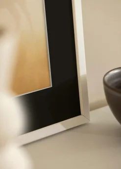 Ramme E-Line Hvid 13x18 cm - Passepartout Sort 7x10 cm