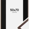 Ramme E-Line Valnød 50x70 cm - Passepartout Sort 33x56 cm