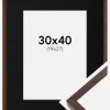 Ramme E-Line Valnød 30x40 cm - Passepartout Sort 20x28 cm