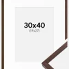 Ramme E-Line Valnød 30x40 cm - Passepartout Hvid 20x28 cm
