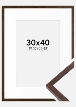 Ramme E-Line Valnød 30x40 cm - Passepartout Hvid 8x12 inches