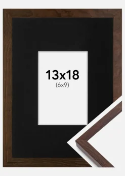 Ramme E-Line Valnød 13x18 cm - Passepartout Sort 7x10 cm