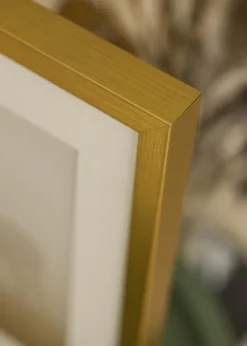 Ramme Falun Guld 70x100 cm - Passepartout Hvid 60x90 cm