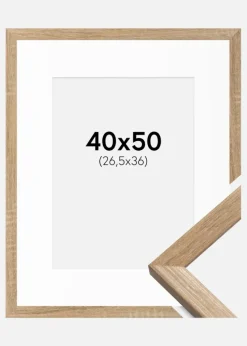 Ramme Fiorito Lys Eg 40x50 cm - Passepartout Hvid 27,5x37 cm