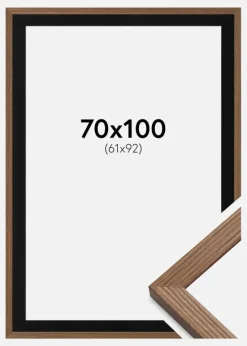 Ramme Fiorito Mørk Eg 70x100 cm - Passepartout Sort 62x93 cm
