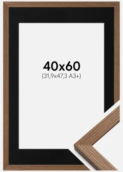 Ramme Fiorito Mørk Eg 40x60 cm - Passepartout Sort 32,9x48,3 cm (A3+)