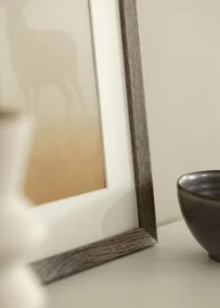 Ramme Fiorito Valnød 30x40 cm - Passepartout Hvid 20x30 cm